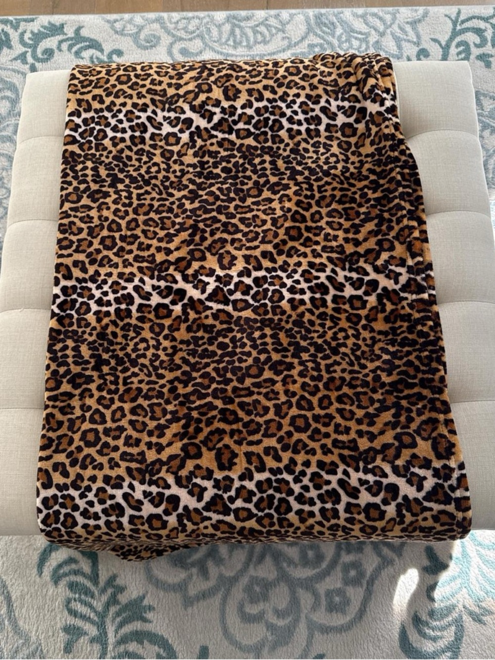 Leopard Print Plush Throw Blanket - Brown & Black